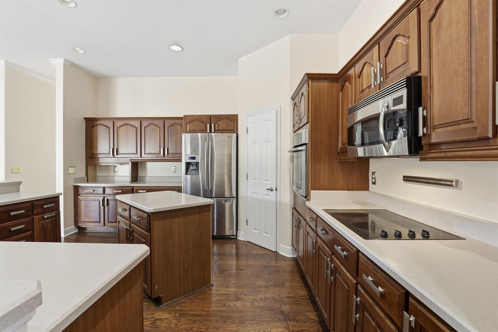 Image 12 of 44 For 14313 60th Avenue