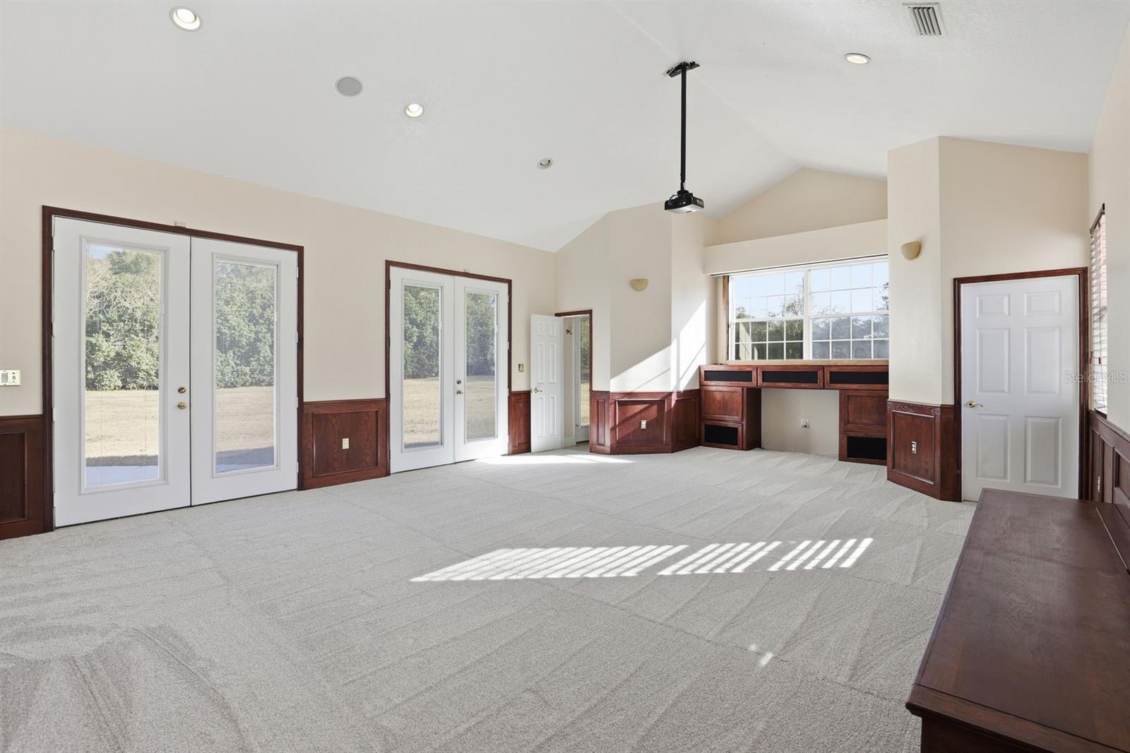 Image 18 of 44 For 14313 60th Avenue