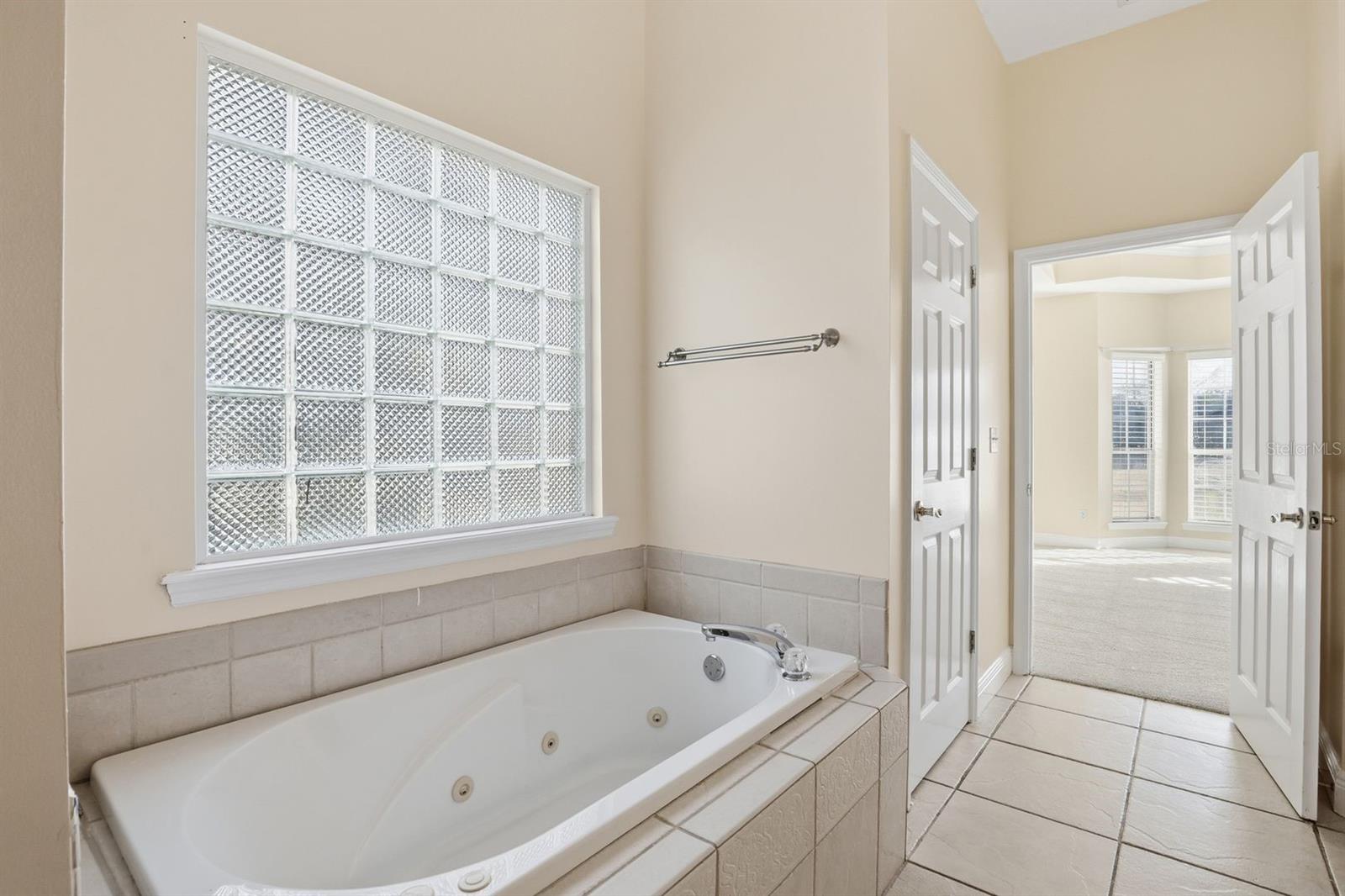 Image 32 of 44 For 14313 60th Avenue