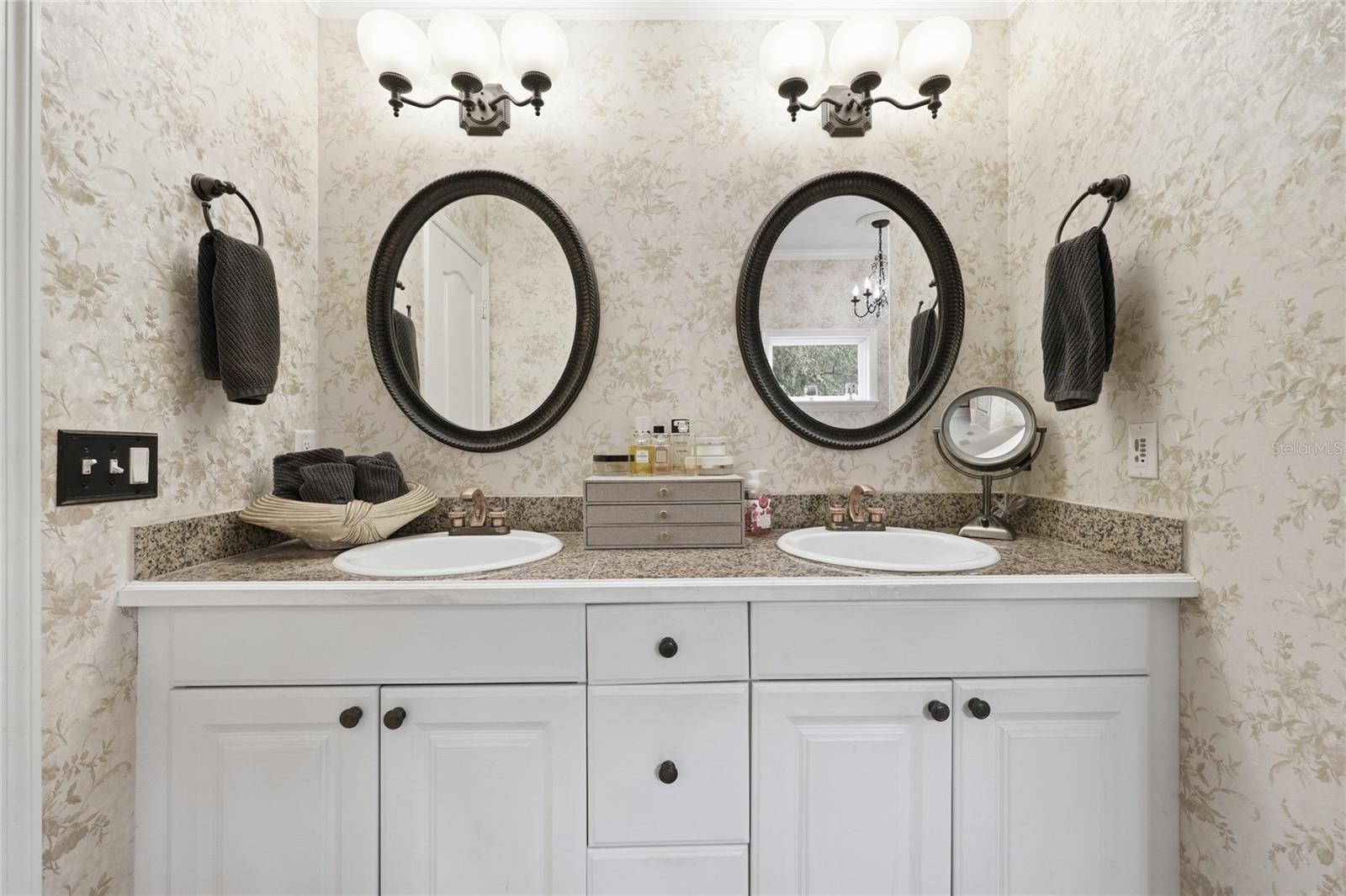 Image 46 of 70 For 9278 61st Avenue