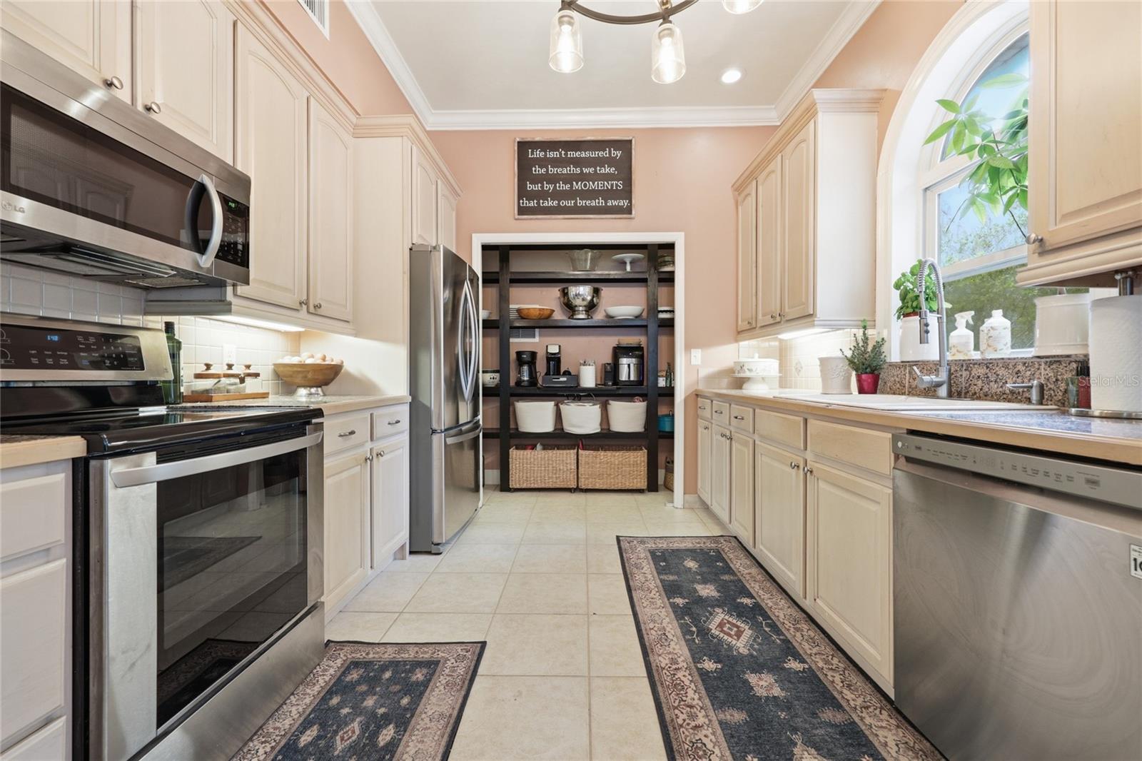 Image 9 of 70 For 9278 61st Avenue