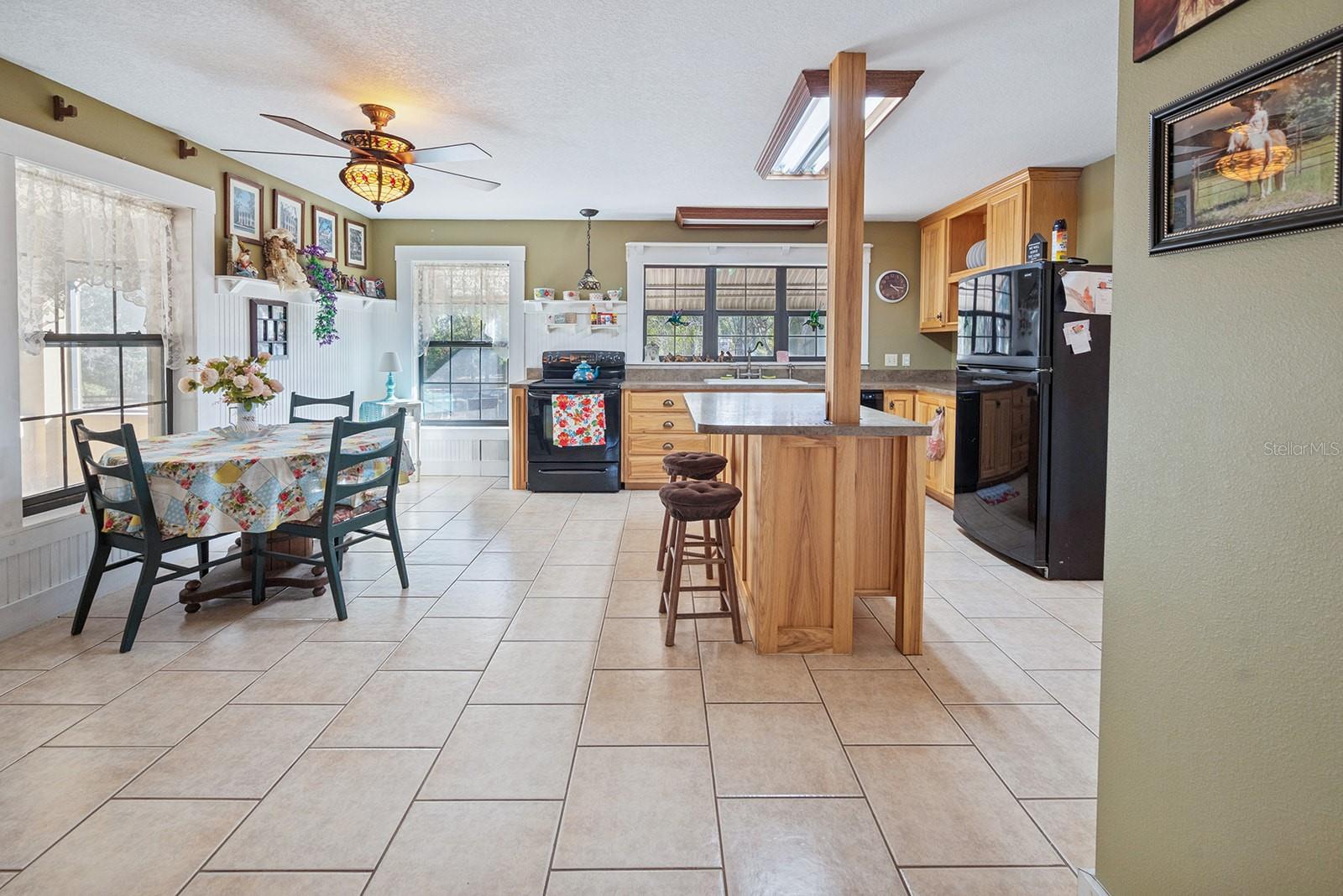 Image 14 of 50 For 6247 35th Street