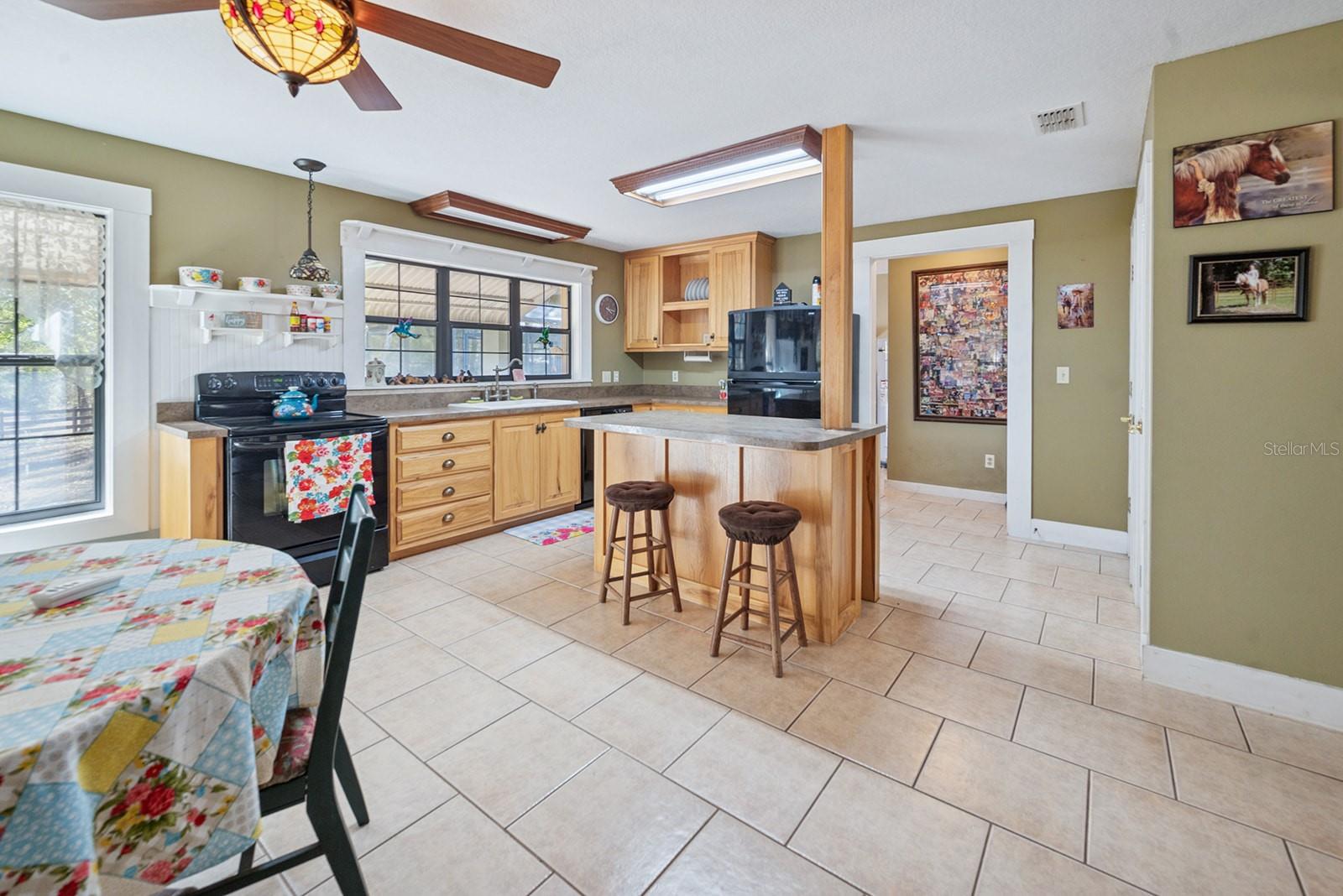 Image 15 of 50 For 6247 35th Street