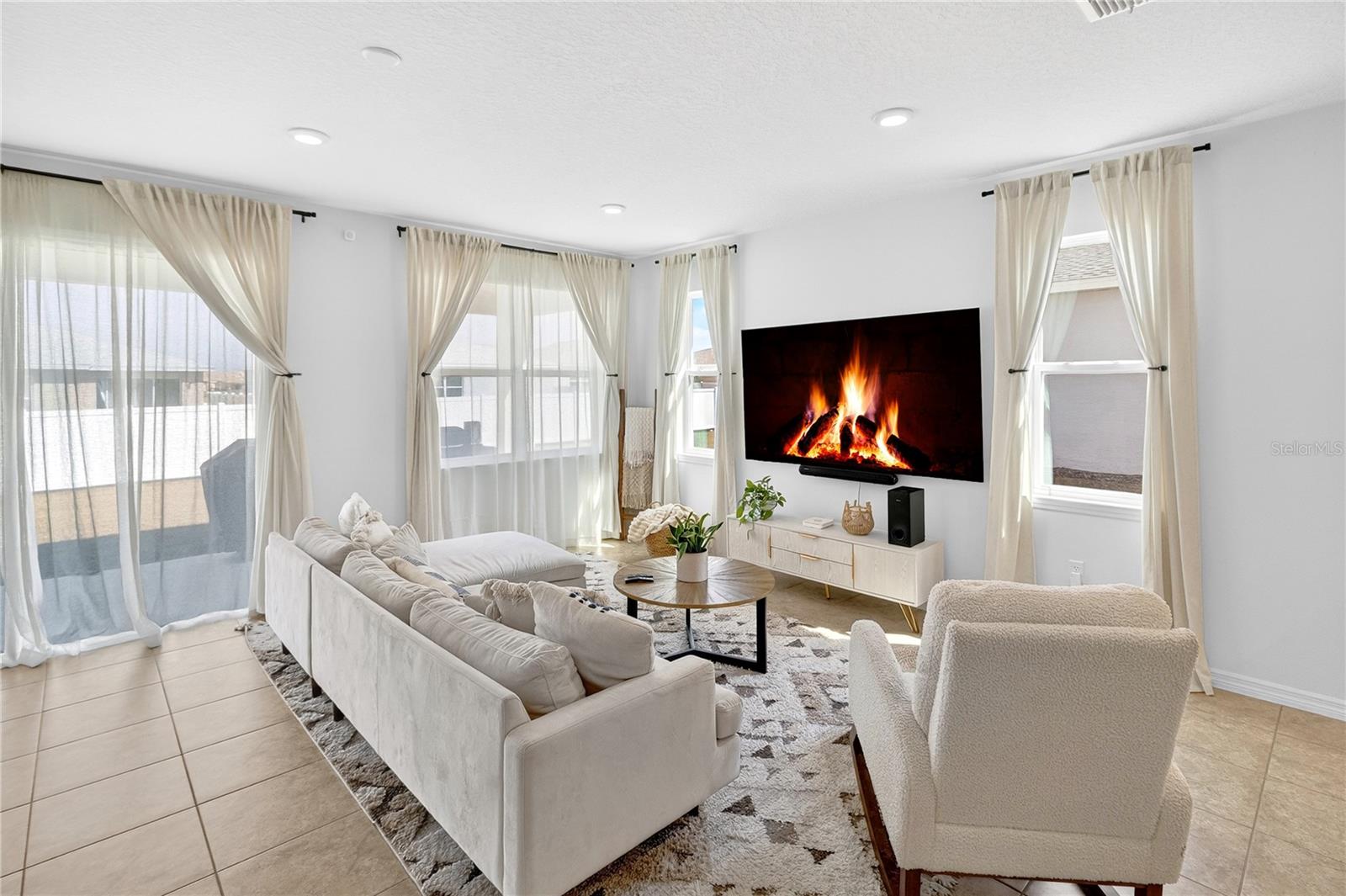 Image 2 of 27 For 5883 77th Court