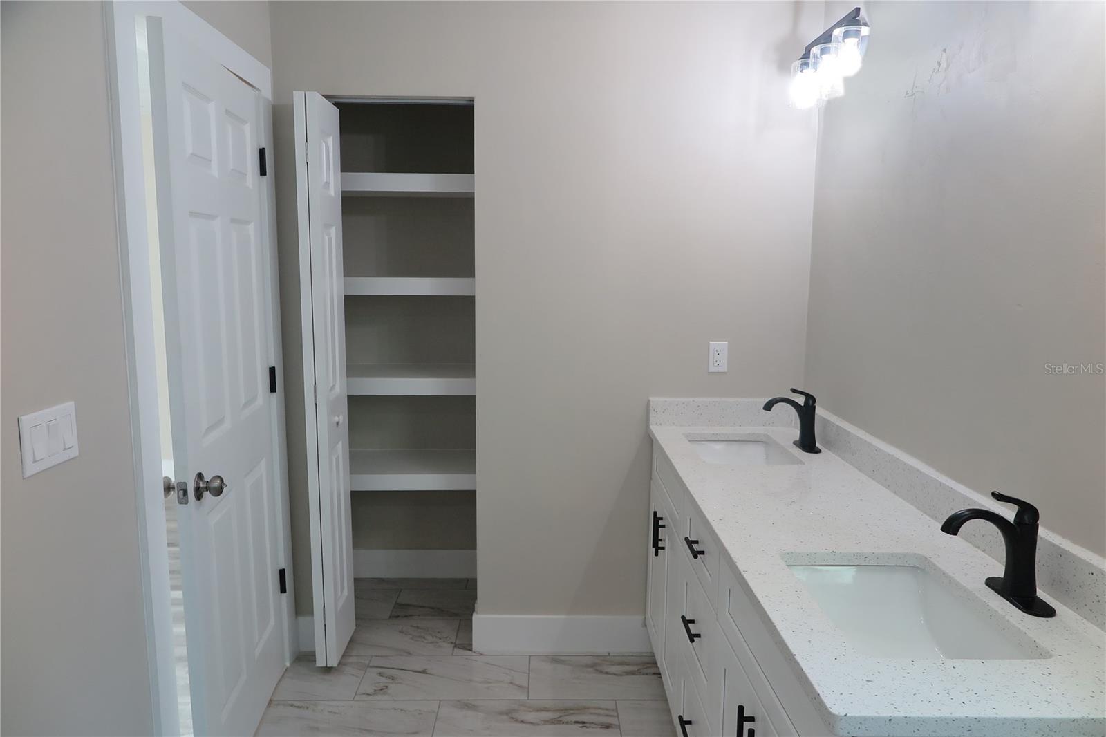 Image 34 of 41 For 21315 35th Place