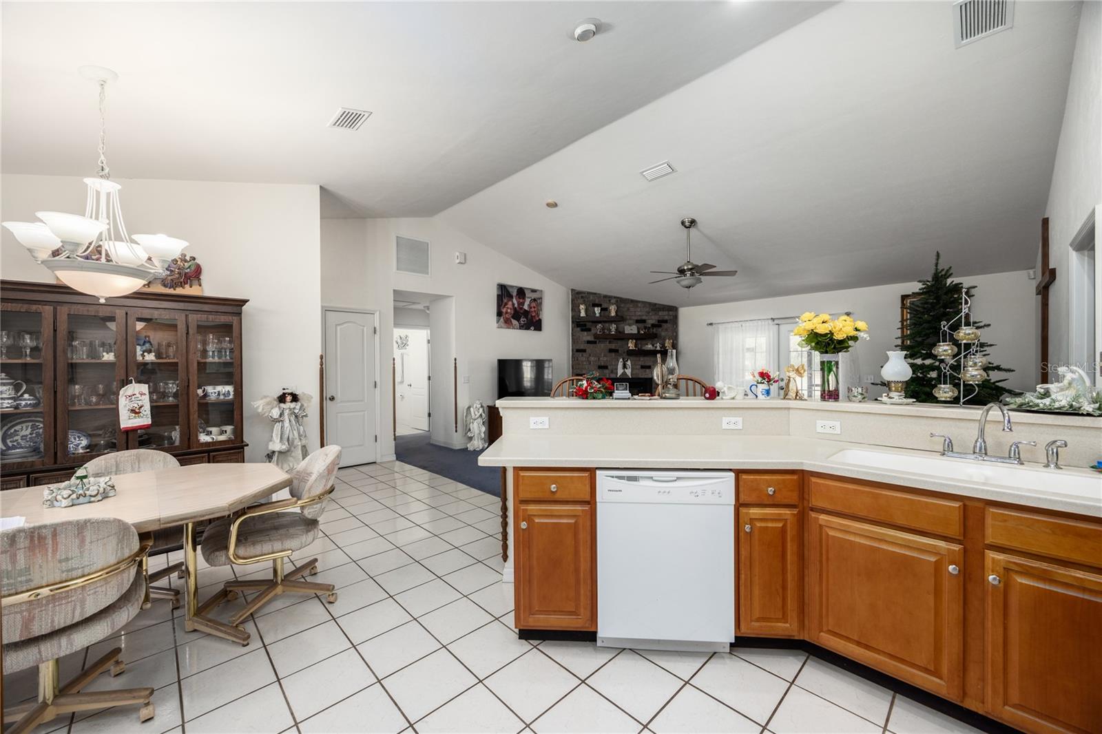 Image 13 of 36 For 327 Timuqua Terrace