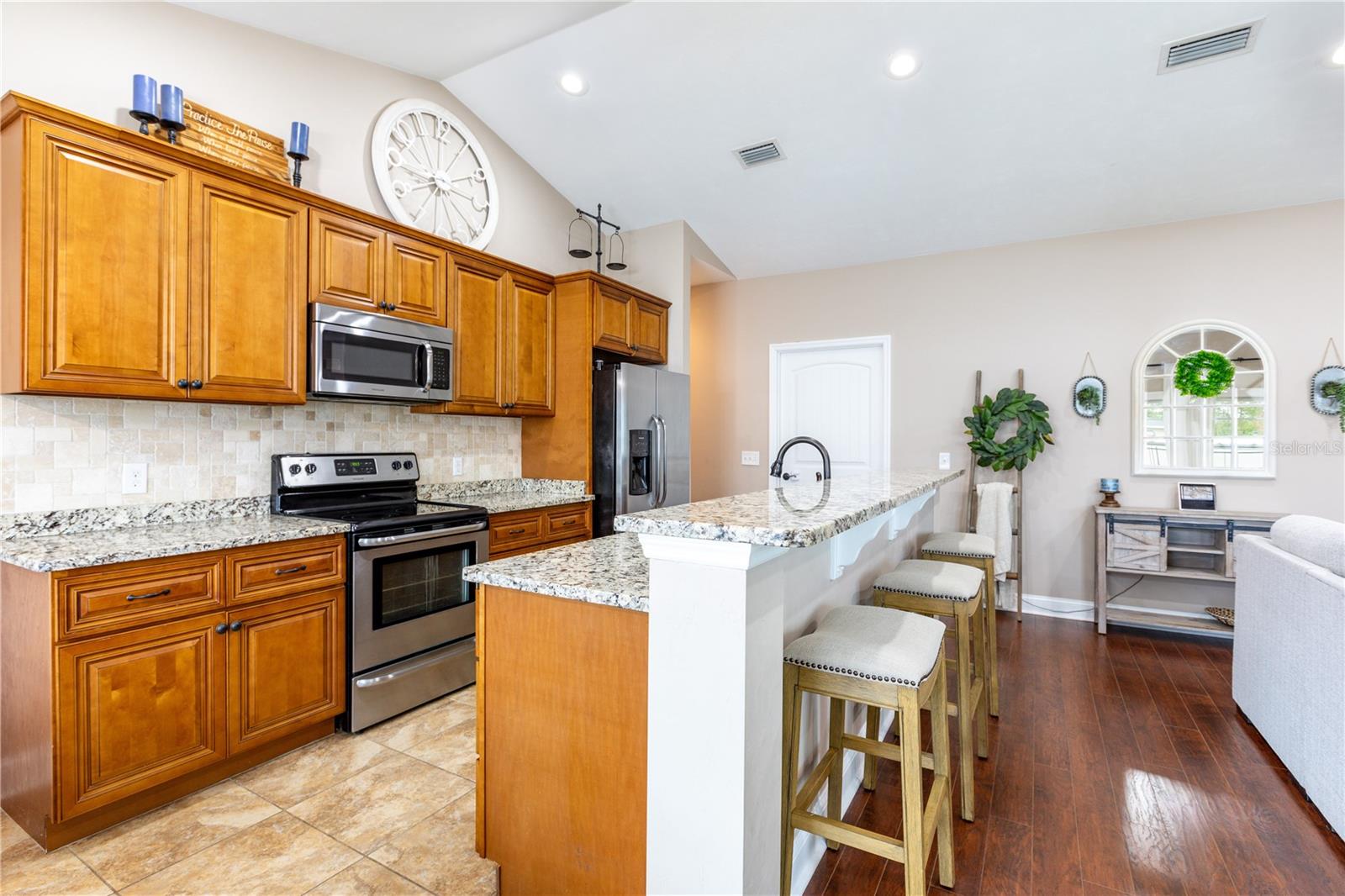 Image 11 of 31 For 15088 94th Circle