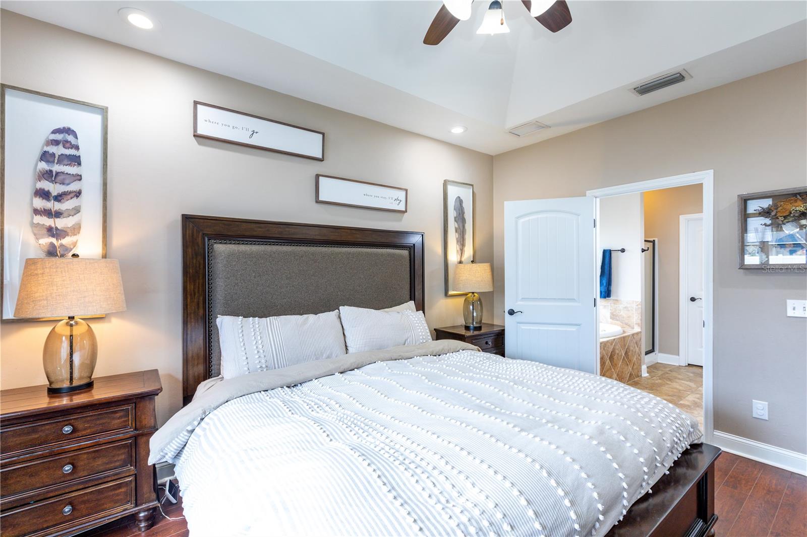 Image 15 of 31 For 15088 94th Circle