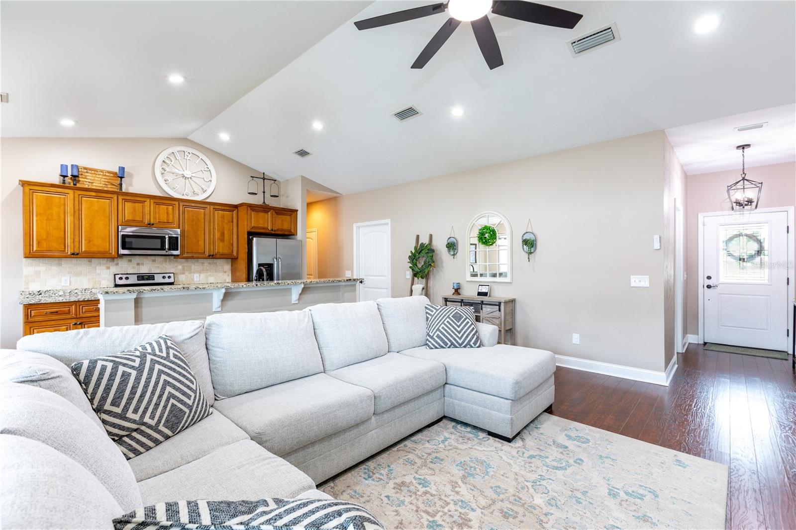 Image 9 of 31 For 15088 94th Circle