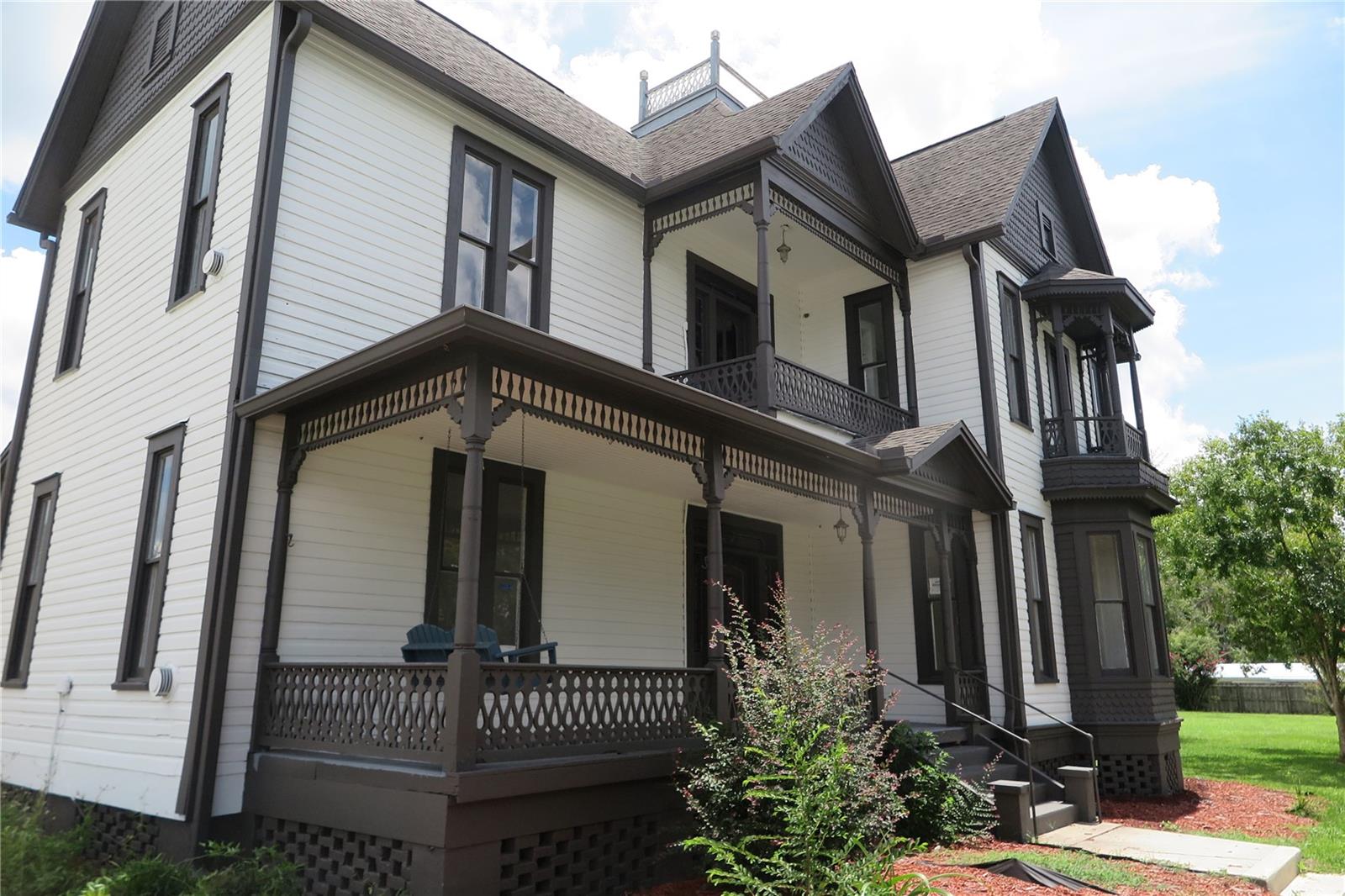 Image 11 of 69 For 105 1st Avenue