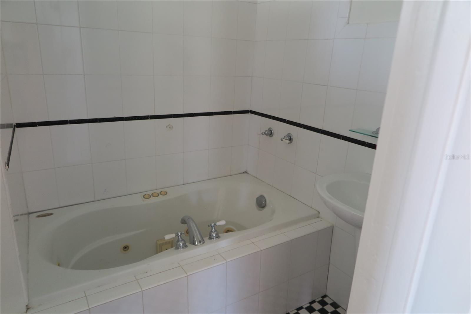 Image 17 of 69 For 105 1st Avenue