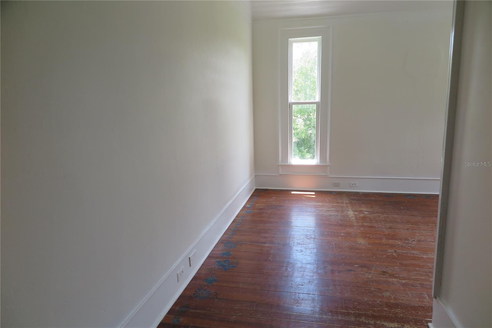 Image 47 of 69 For 105 1st Avenue