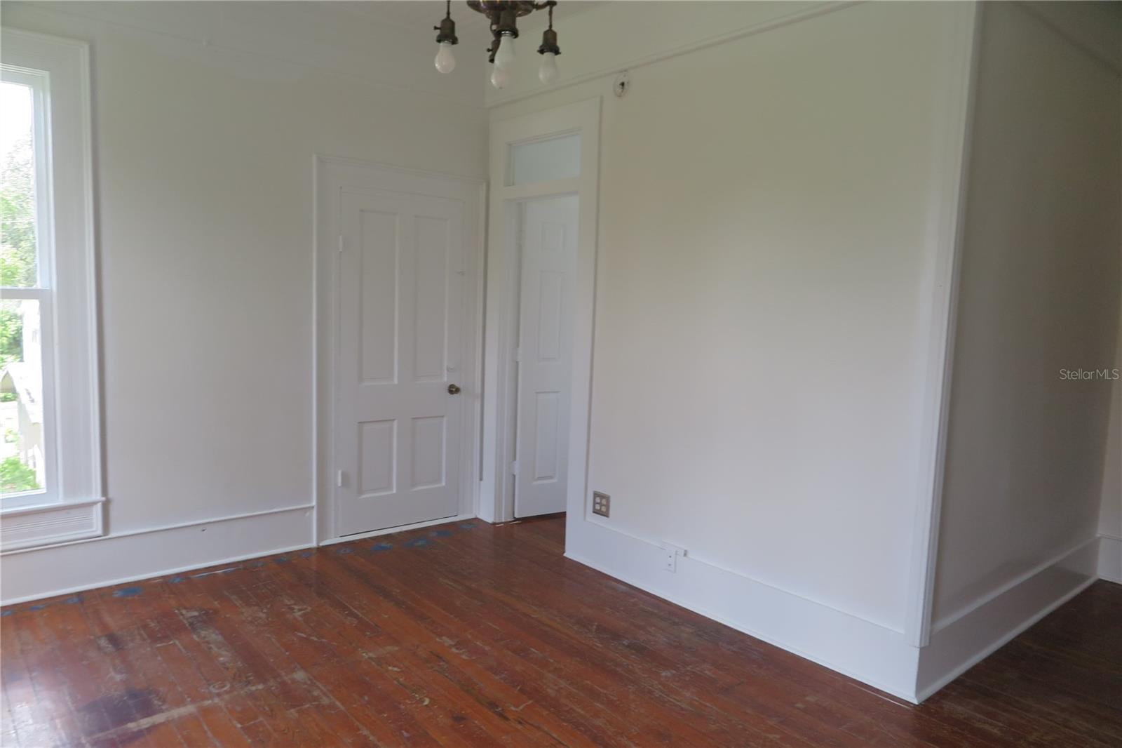 Image 48 of 69 For 105 1st Avenue