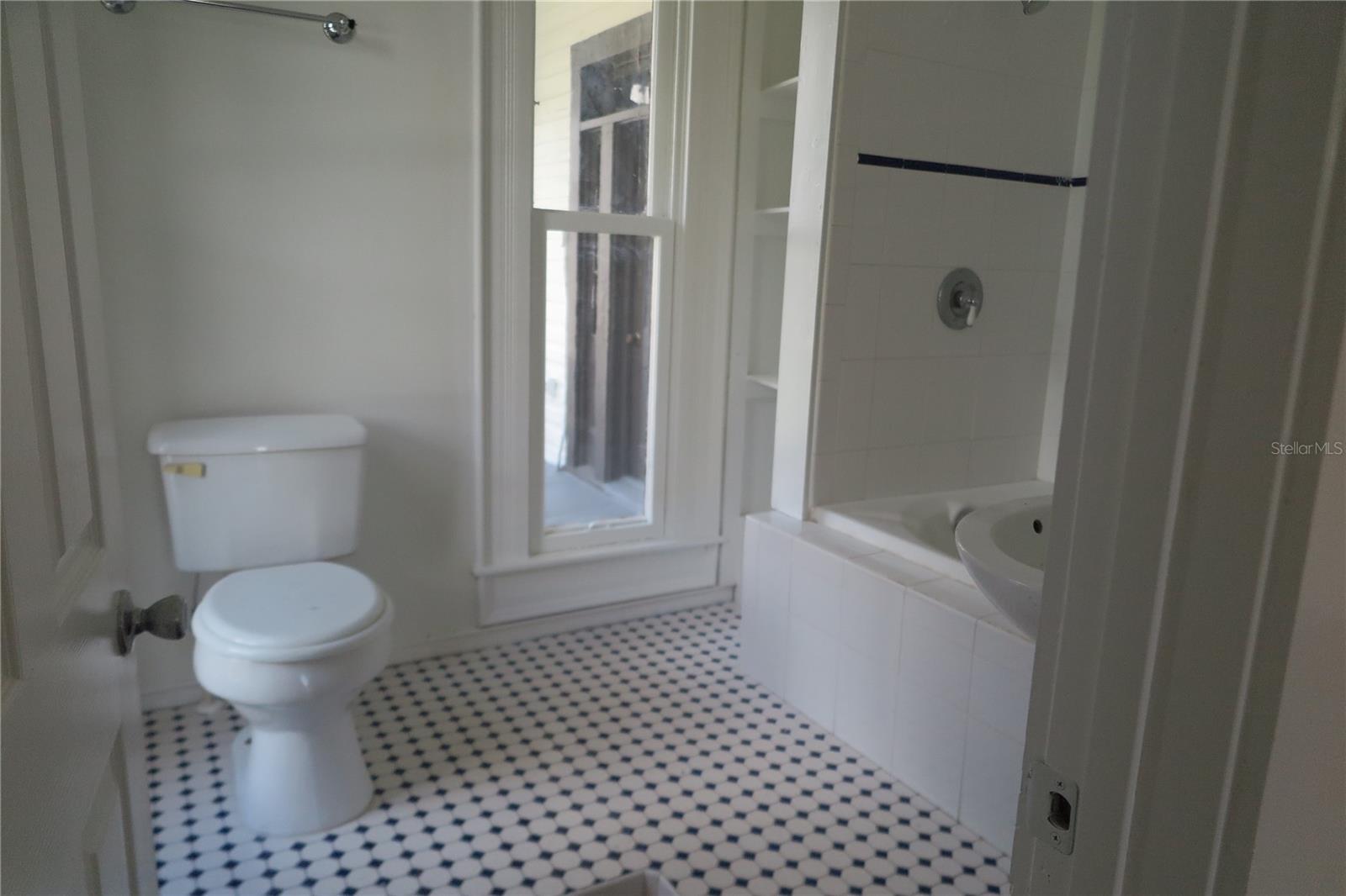 Image 49 of 69 For 105 1st Avenue