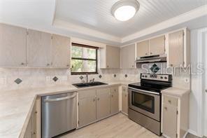 Image 12 of 32 For 6632 52nd Terrace