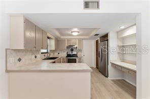 Image 14 of 32 For 6632 52nd Terrace