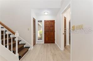 Image 6 of 32 For 6632 52nd Terrace