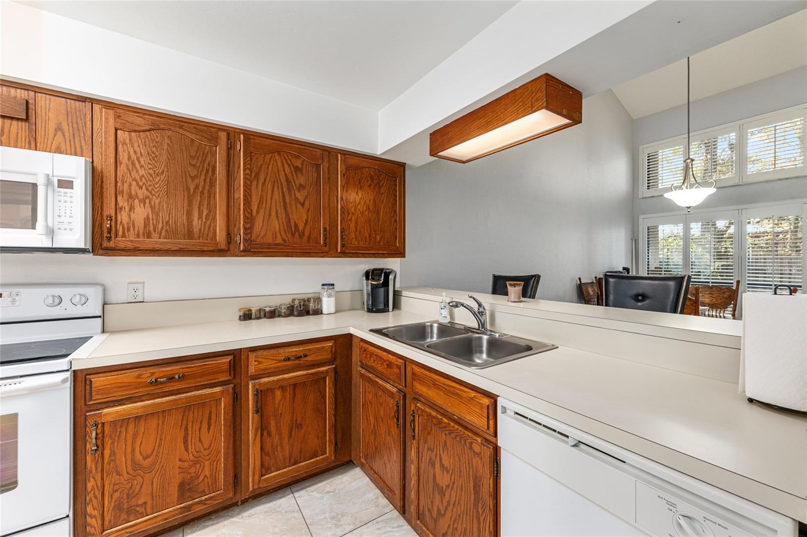 Image 16 of 57 For 2740 39th Drive