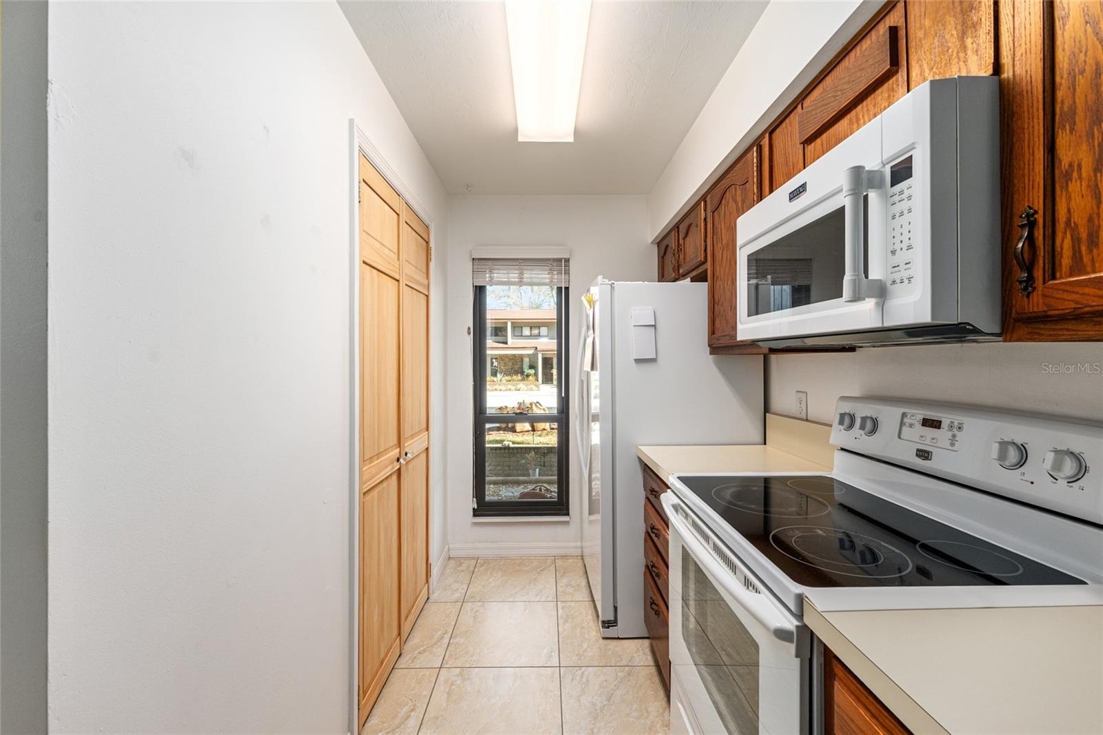 Image 19 of 57 For 2740 39th Drive