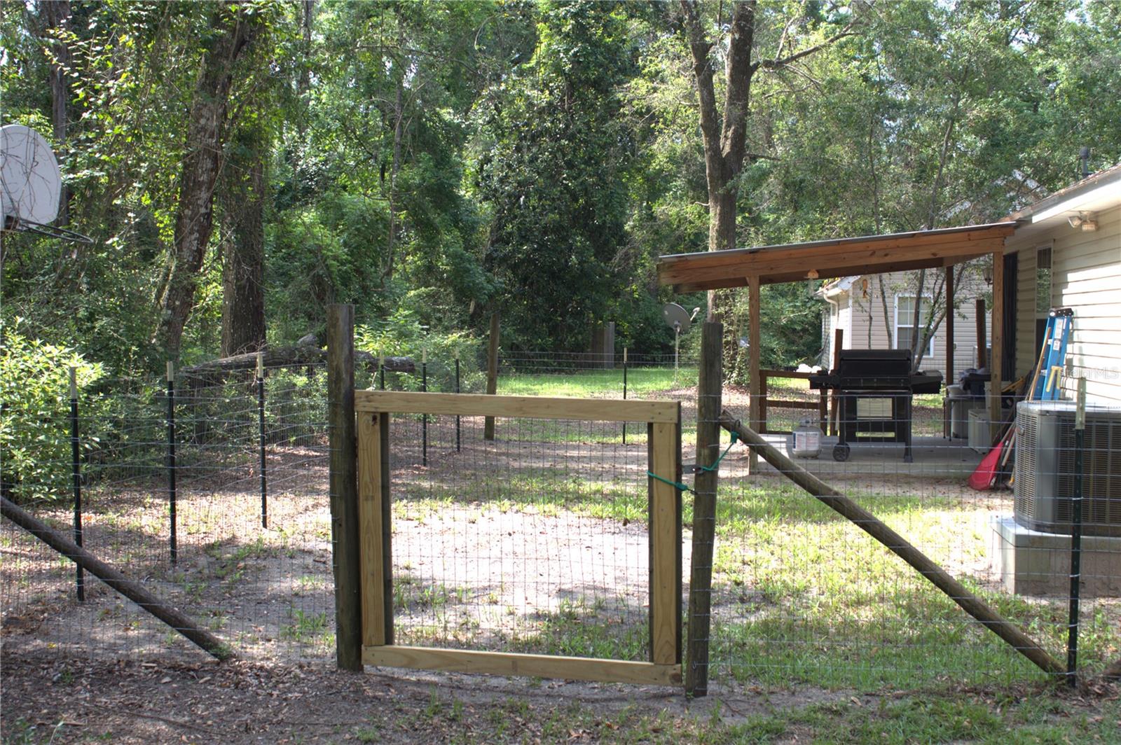 Listing photo id 14 for 29 Chippewa Road