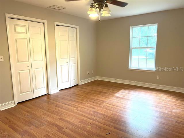 Listing photo id 7 for 29 Chippewa Road