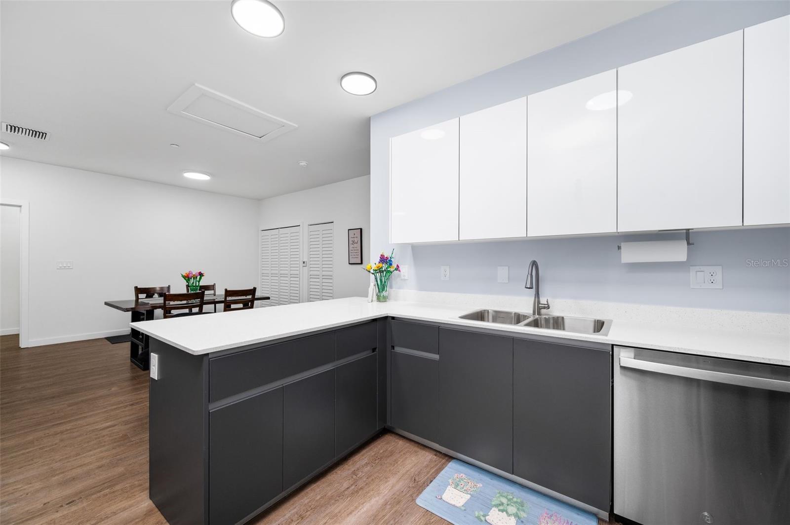 Image 13 of 32 For 1581 29th Road 7