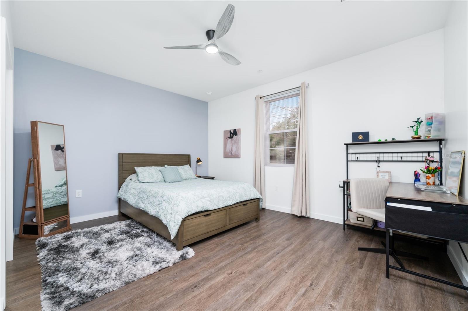 Image 16 of 32 For 1581 29th Road 7