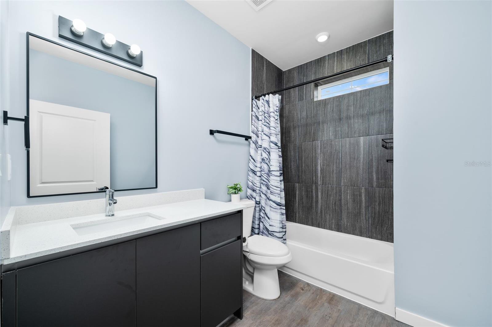 Image 22 of 32 For 1581 29th Road 7