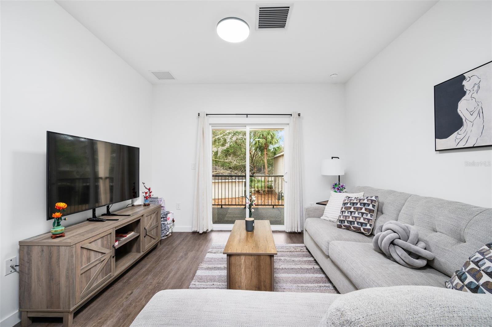 Image 7 of 32 For 1581 29th Road 7