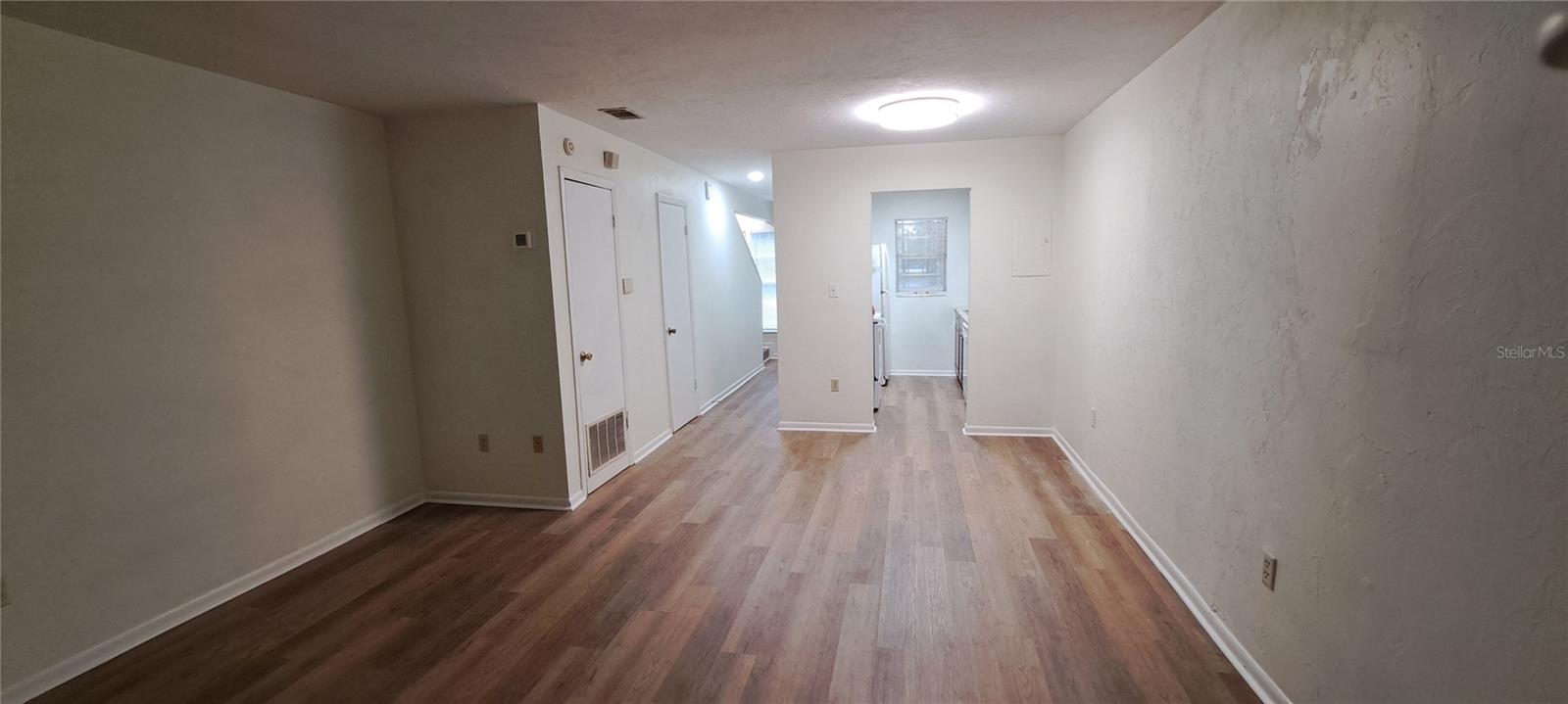 Image 4 of 21 For 3925 26th Terrace B