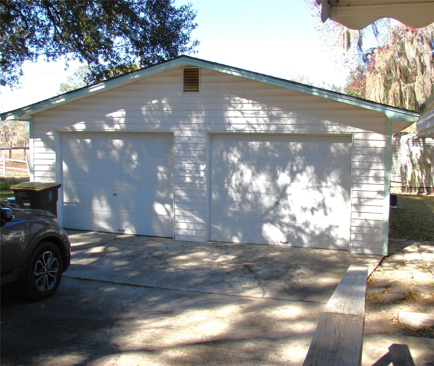 Image 2 of 21 For 8551 Oglesby Avenue