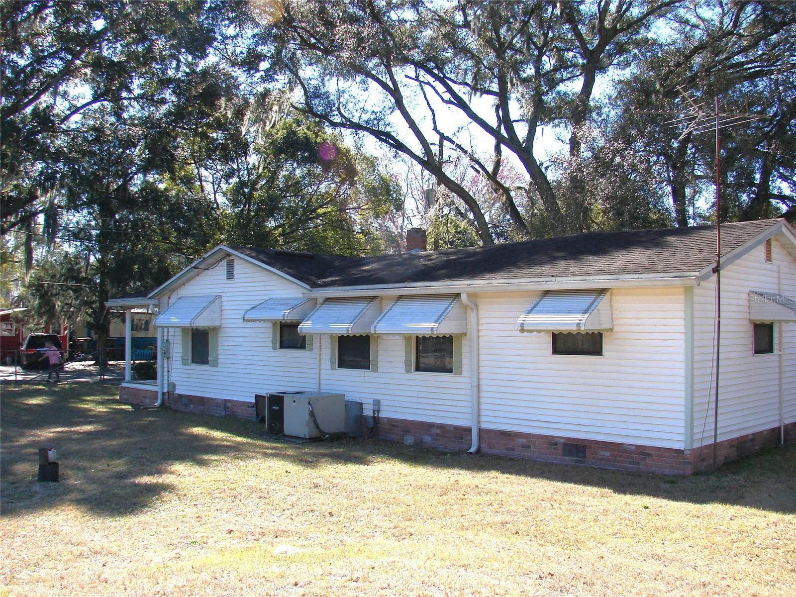 Image 6 of 21 For 8551 Oglesby Avenue