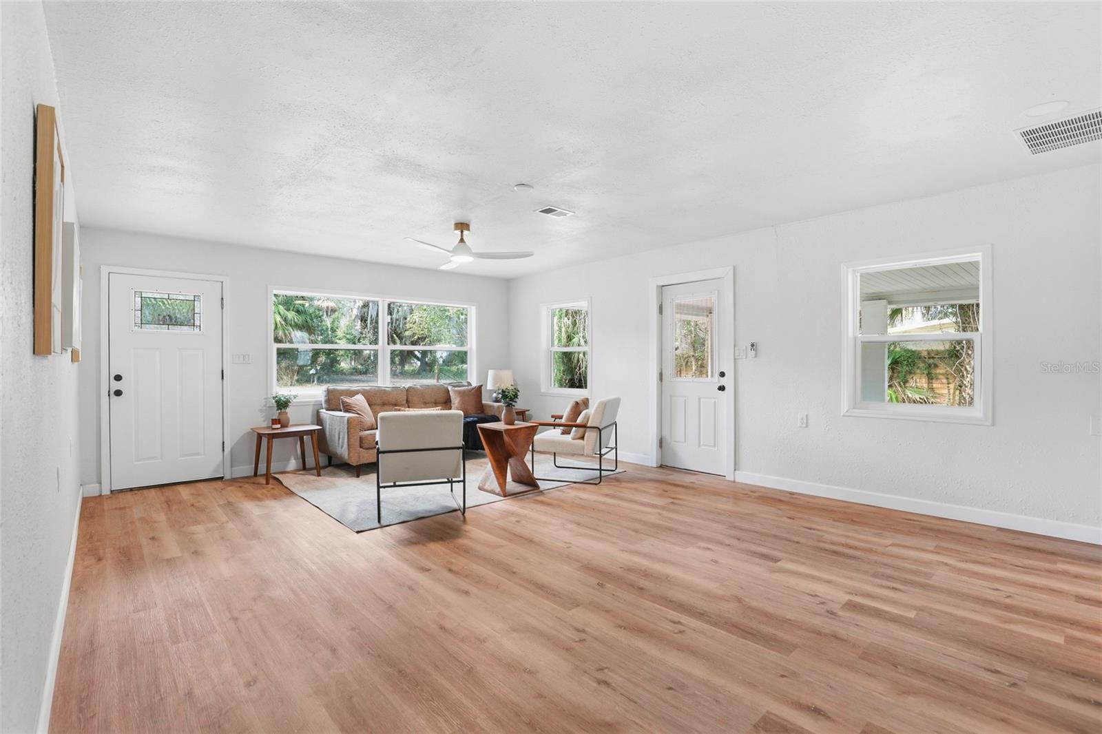 Image 7 of 32 For 311 73rd Terrace