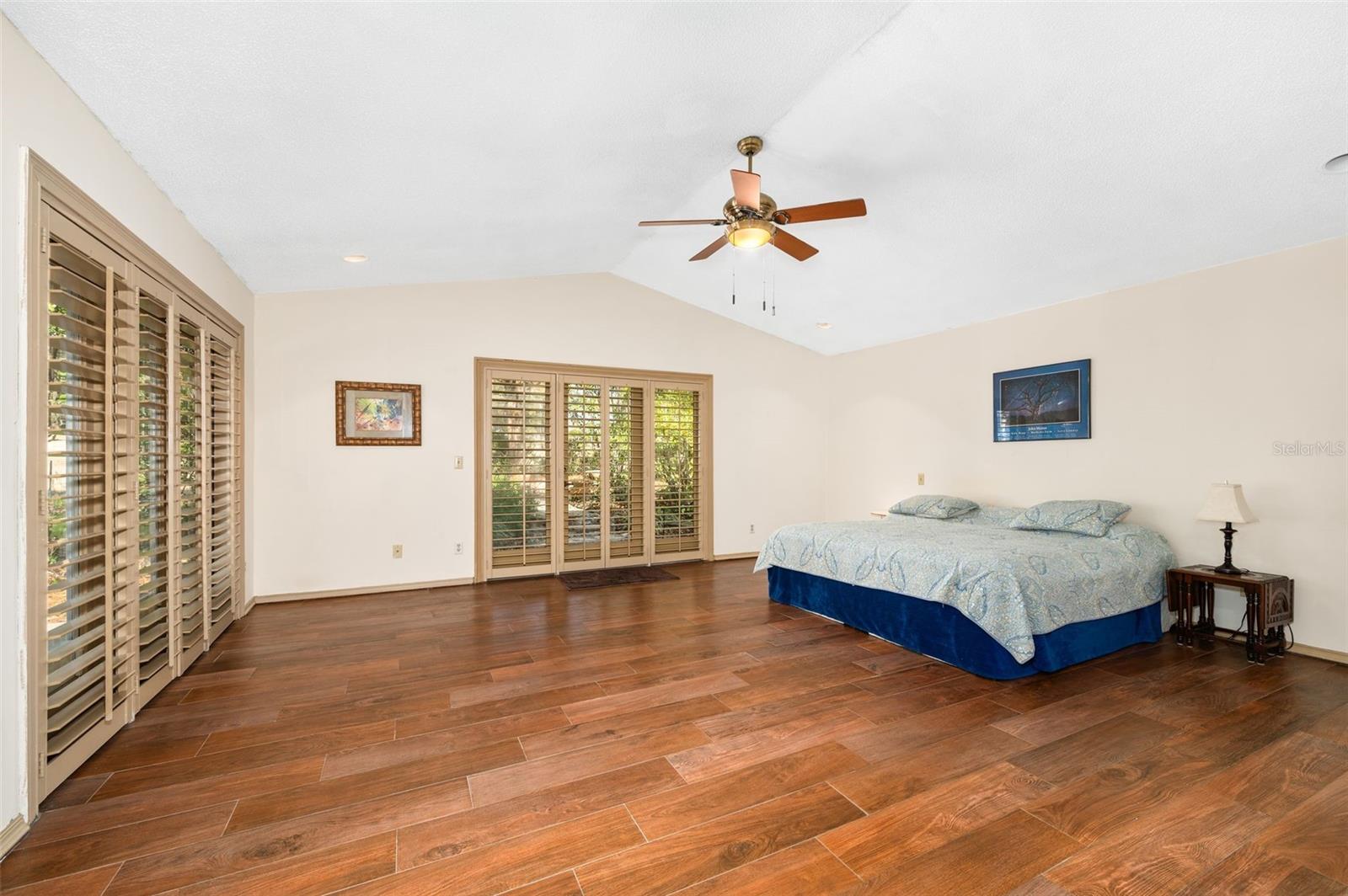 Image 26 of 51 For 6519 37th Way