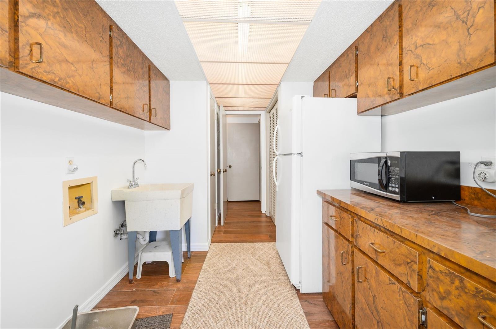 Image 43 of 51 For 6519 37th Way