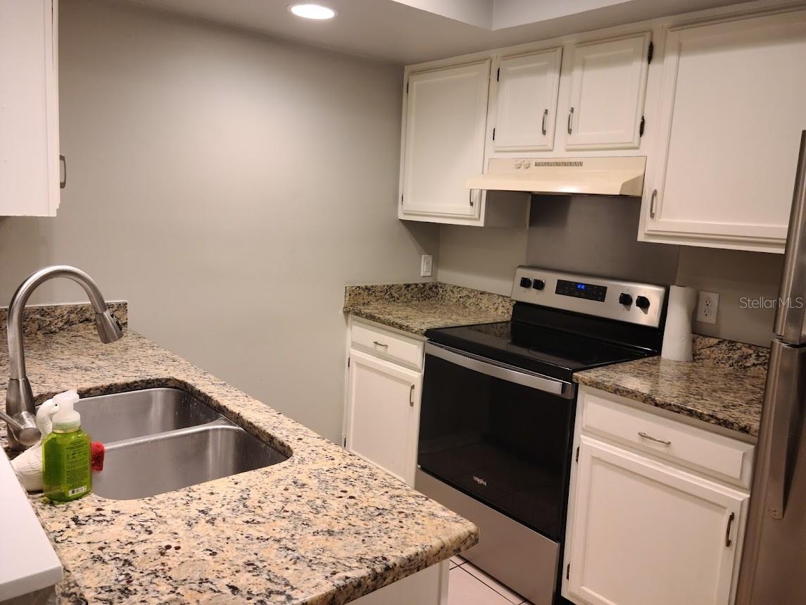 Image 6 of 14 For 900 62nd Boulevard B8