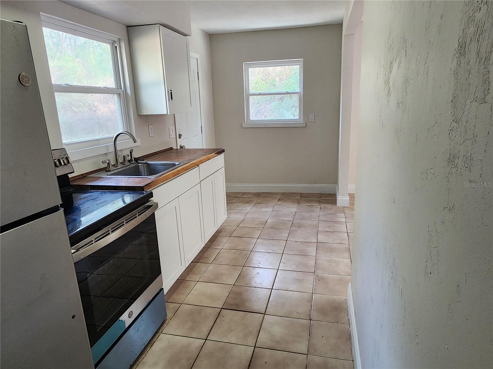 Image 6 of 25 For 8150 80th Trail