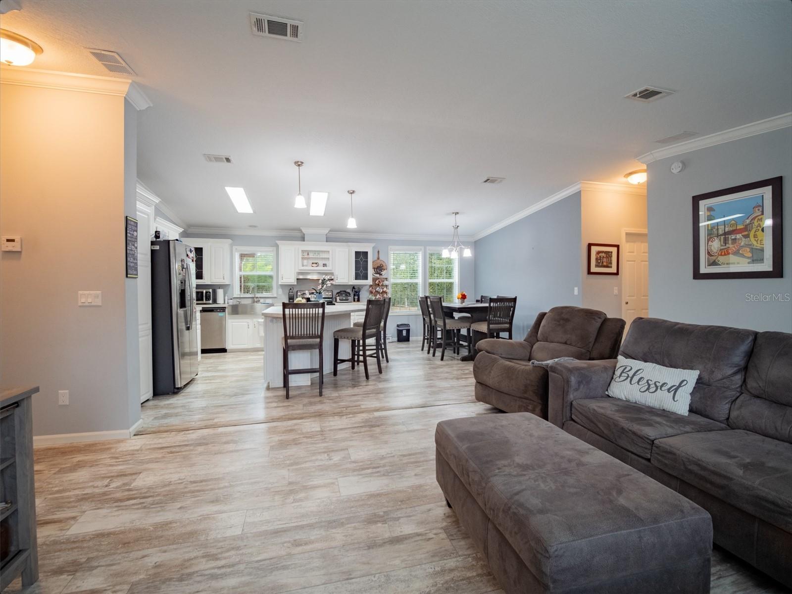 Listing photo id 15 for 5431 163rd Path