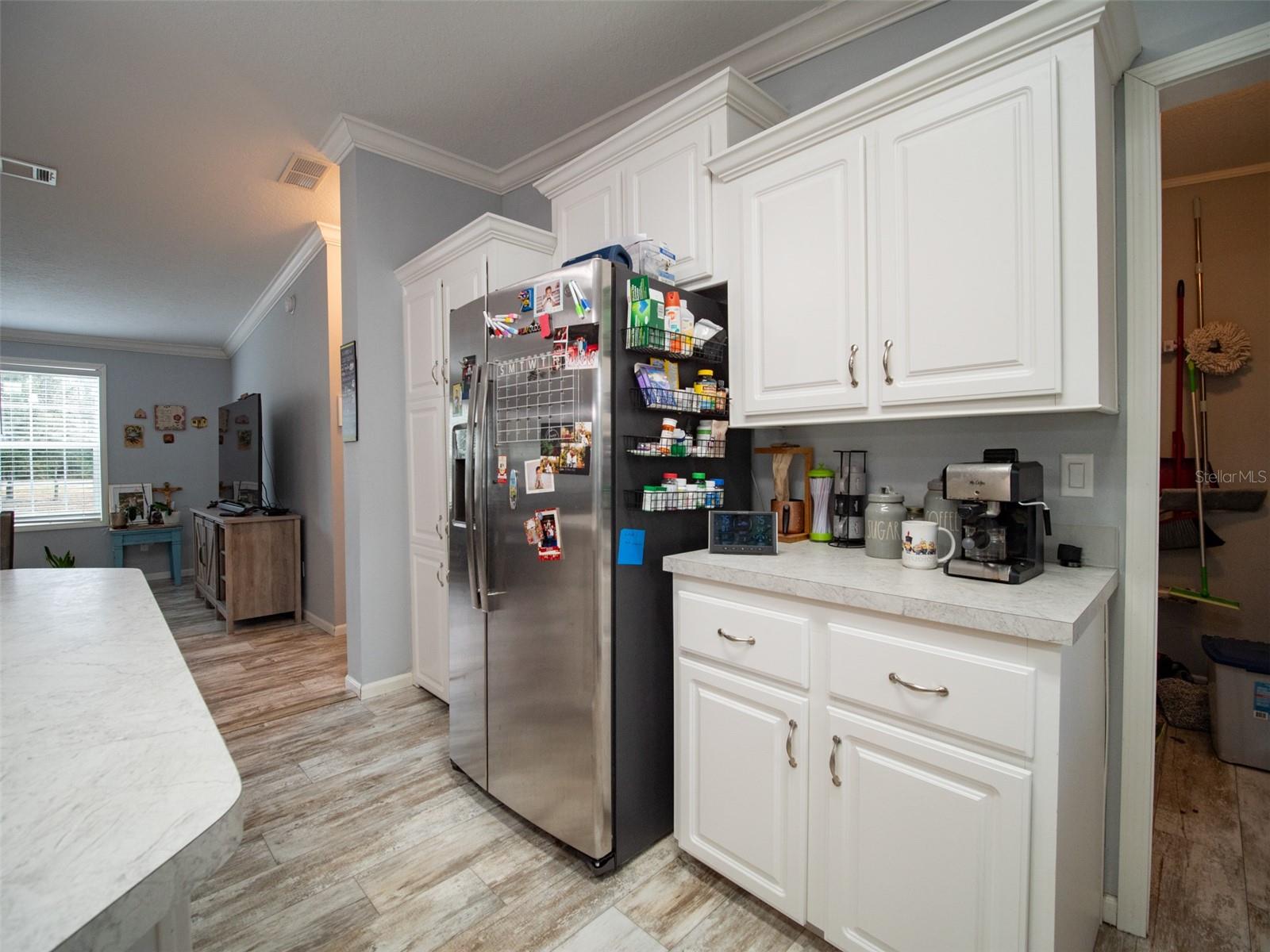 Listing photo id 17 for 5431 163rd Path