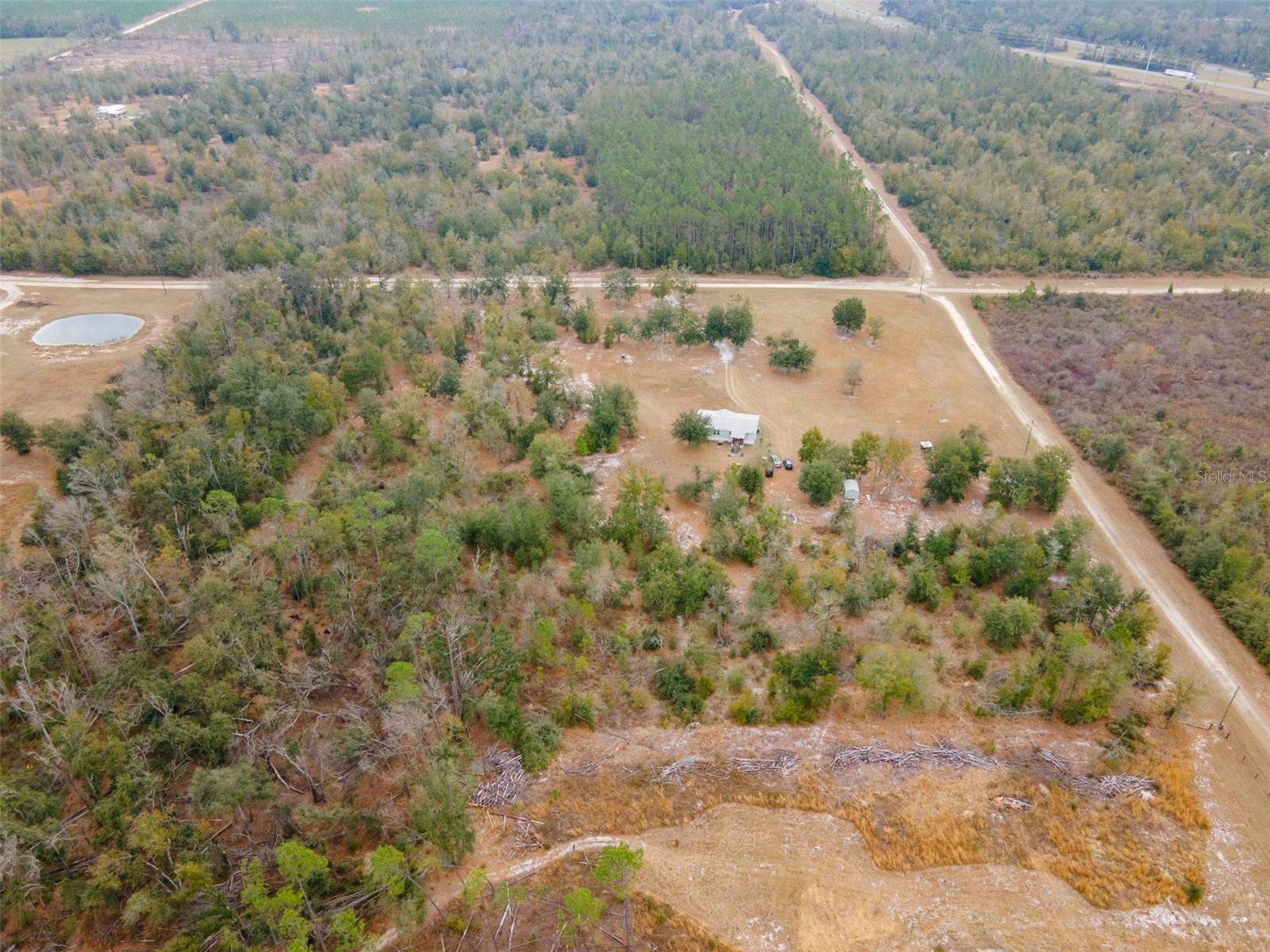 Listing photo id 7 for 5431 163rd Path