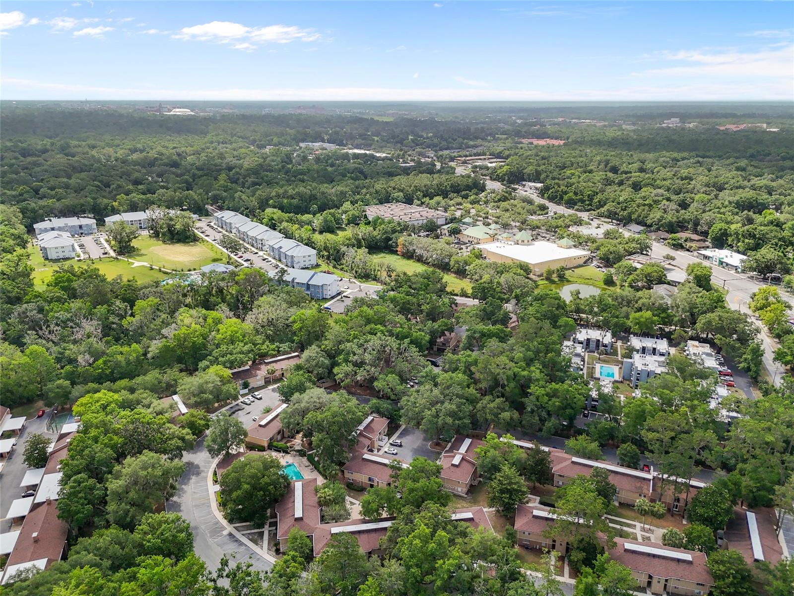 Image 7 of 33 For 507 39th Road 320