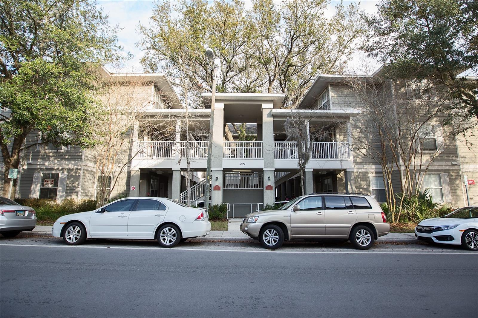 Image 19 of 27 For 621 10th Street 108