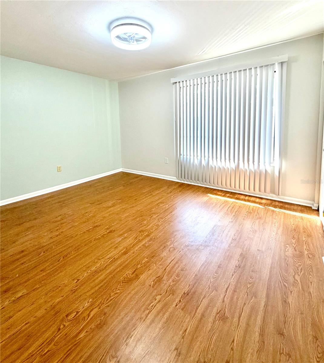 Image 13 of 22 For 2300 43rd Street L2