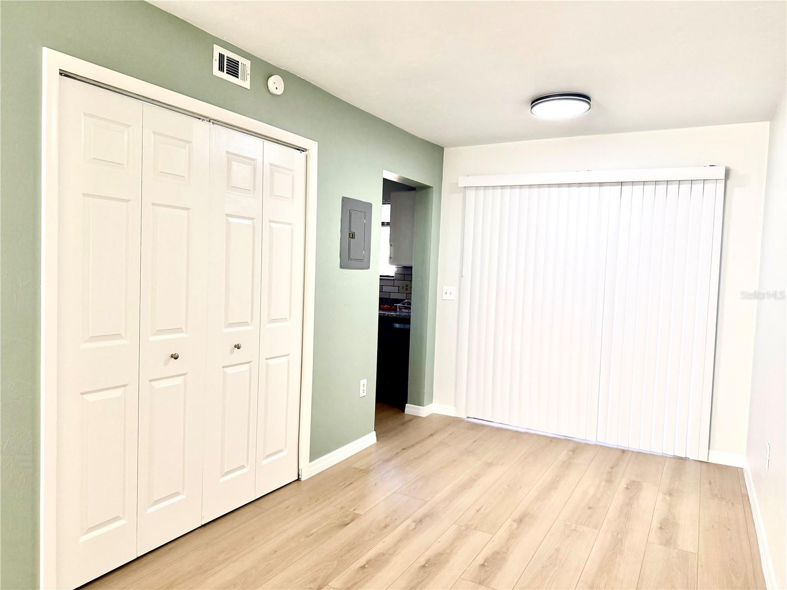 Image 5 of 22 For 2300 43rd Street L2