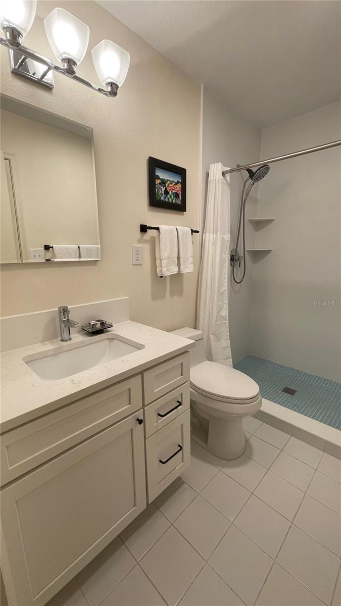 Image 14 of 36 For 2708 14th Drive 220