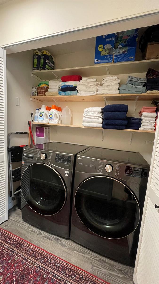 Image 18 of 36 For 2708 14th Drive 220