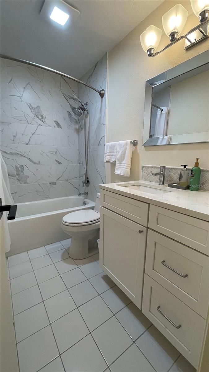 Image 20 of 36 For 2708 14th Drive 220