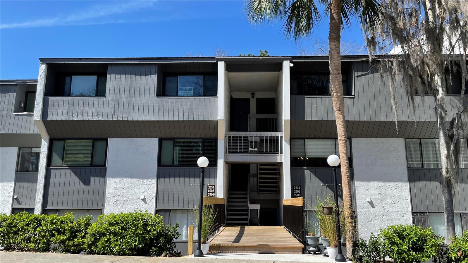 Image 4 of 36 For 2708 14th Drive 220