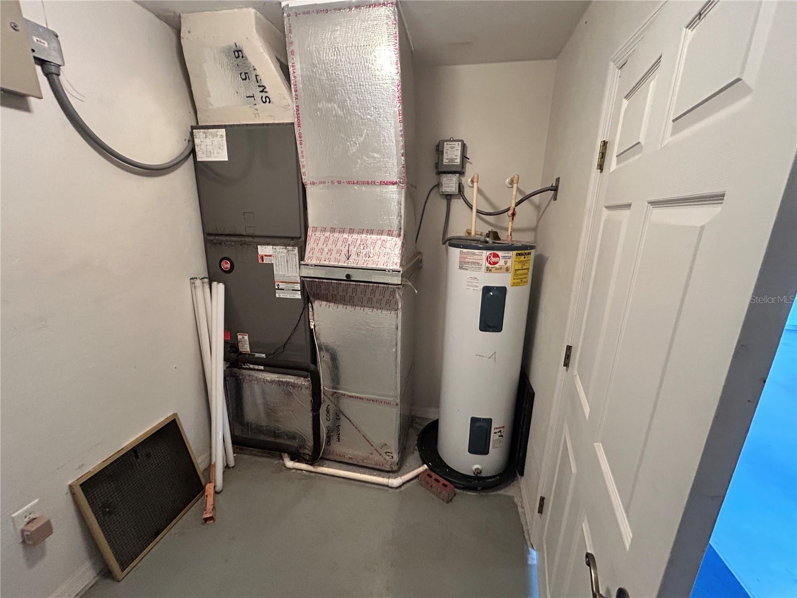 Image 23 of 42 For 19112 156th Avenue