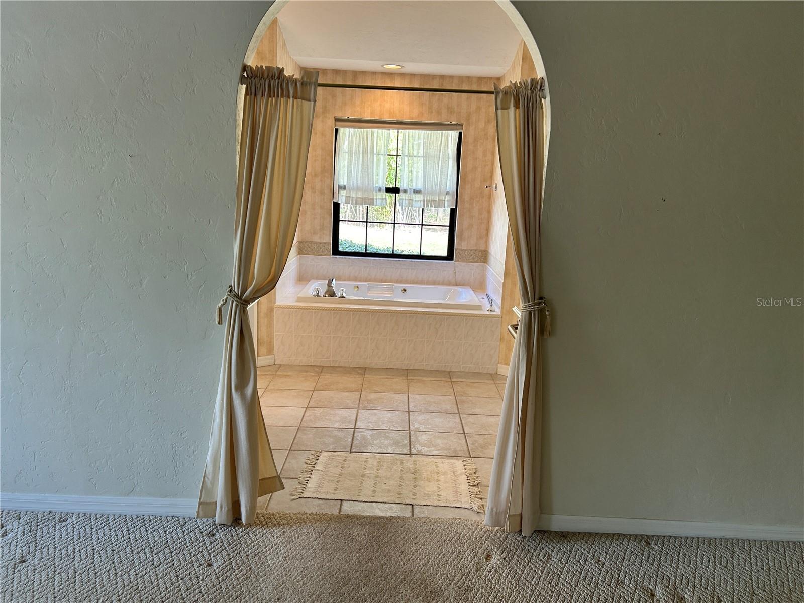 Image 33 of 42 For 19112 156th Avenue